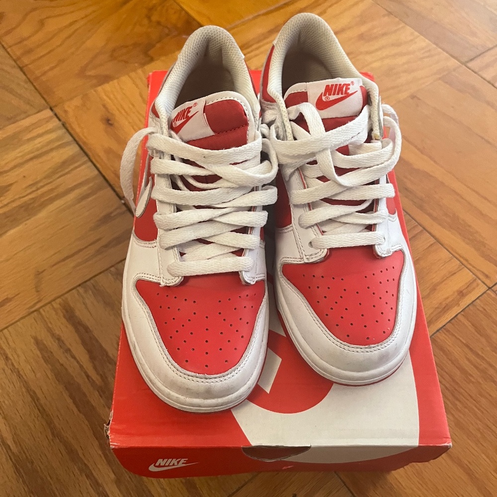 Dunk Low GS 'Championship Red'